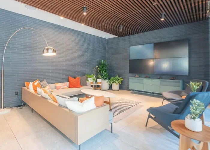 Dt 1bd With Pool Gym Parking Wd Tempe