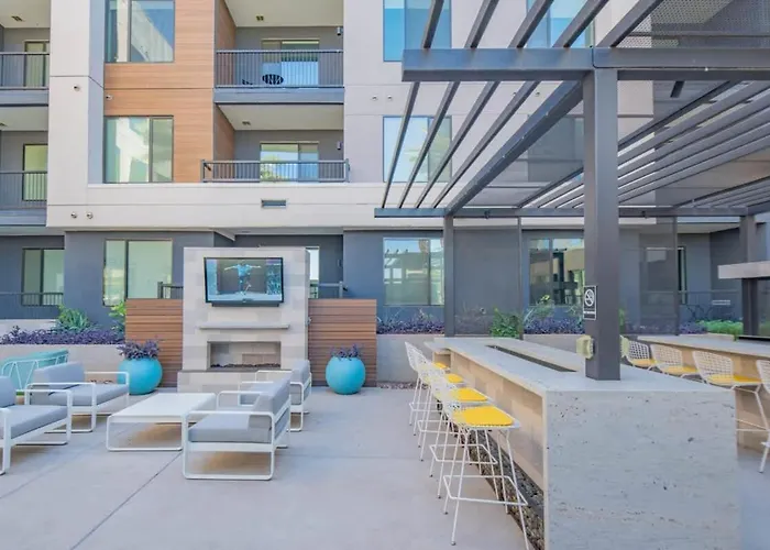 Apartment Dt 1bd With Pool Gym Parking Wd Tempe